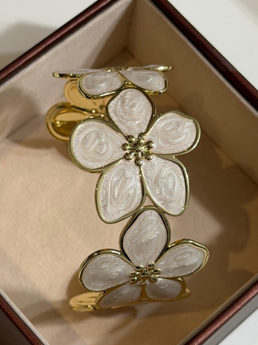 Golden Ivory White 5-Petal Flower Enamel Adjustable Open Bracelet